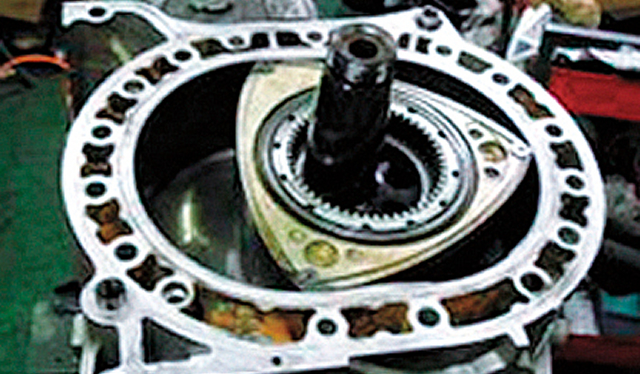 ロータリーエンジン