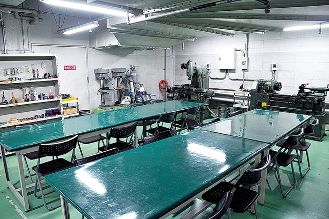 加工実習室